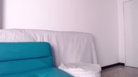 Snapshot of mailyn_gold chatting on 11, 7, 2026 mailyn_gold online show from 11, 7, 2026