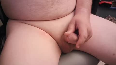 Snapshot of mainttech chatting on 3, 11, 2025 Gilly online show from 3, 11, 2025