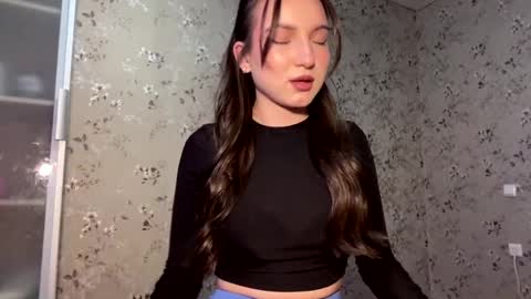 DIna online show from 4, 4, 2026