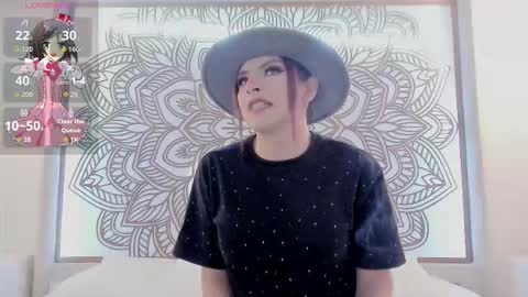 Snapshot of maiskeenzamara chatting on 2, 12, 2025 Zamara.... online show from 2, 12, 2025