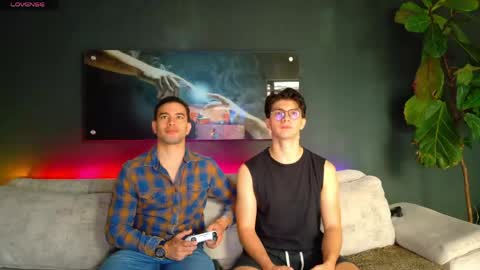 Snapshot of maisonbastian chatting on 4, 6, 2026 Bastian Arslan online show from 4, 6, 2026