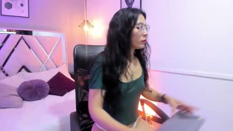 Camila  online show from 18, 11, 2025