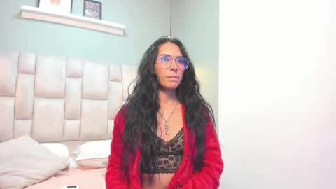 Camila  online show from 23, 12, 2025