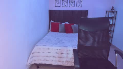 Maite online show from 8, 2, 2025