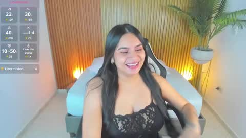 Snapshot of maite_saens_ chatting on 8, 2, 2025 maite saens online show from 8, 2, 2025