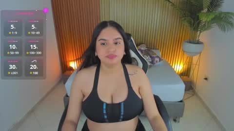 Snapshot of maite_saens_ chatting on 6, 3, 2025 maite saens online show from 6, 3, 2025