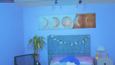 MAITE STONE1 online show from 17, 1, 2026