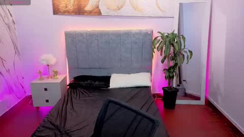 MAITE STONE1 online show from 14, 3, 2026