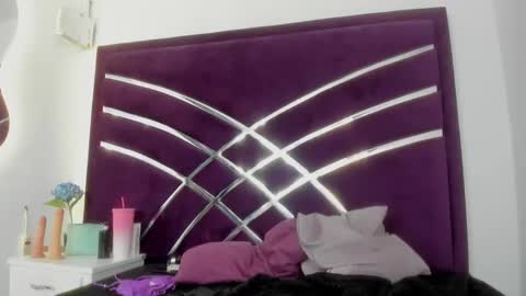 Snapshot of maiteht chatting on 19, 1, 2025 maite online show from 19, 1, 2025