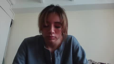 Snapshot of majo_gomezz chatting on 1, 10, 2025 majo_gomezz online show from 1, 10, 2025