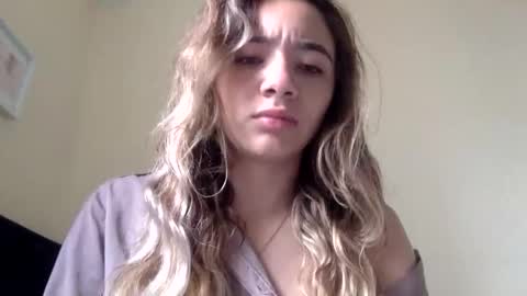 majo_gomezz online show from 29, 4, 2026