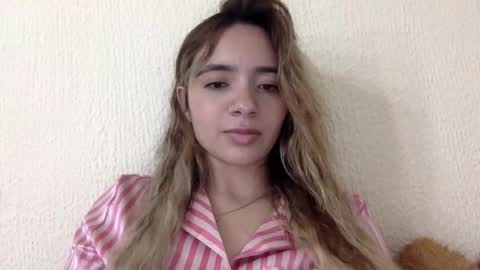 majo_gomezz online show from 14, 5, 2026