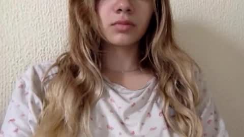 majo_gomezz online show from 1, 6, 2026