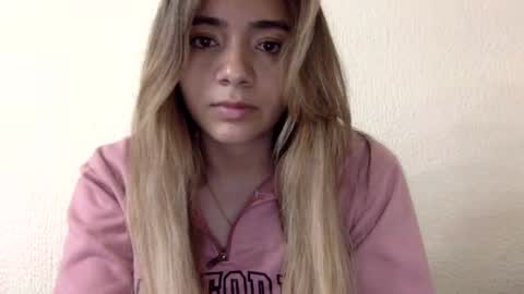 majo_gomezz online show from 27, 6, 2026