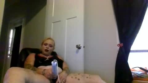 make_me_cum_69x online show from 17, 5, 2026