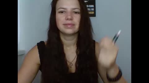 make_mesmile online show from 15, 9, 2025