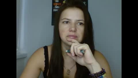 make_mesmile online show from 9, 10, 2025