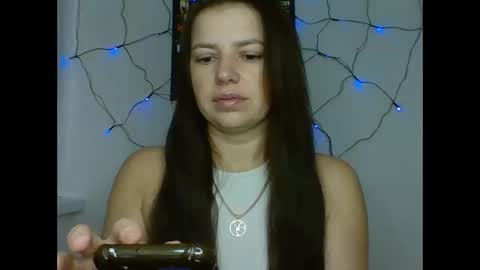 make_mesmile online show from 4, 11, 2025