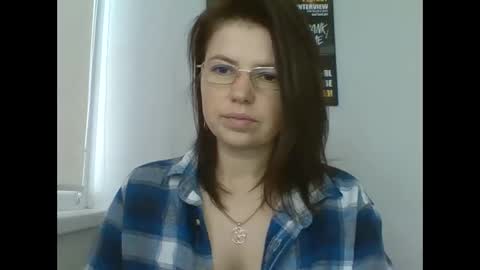 make_mesmile online show from 24, 4, 2026