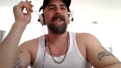 Snapshot of makeme_do_it_ chatting on 28, 9, 2025 Diego online show from 28, 9, 2025