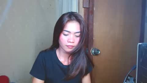 Snapshot of makeme_wettt chatting on 31, 1, 2025 makeme_wettt online show from 31, 1, 2025