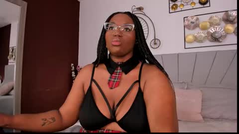 makena online show from 17, 10, 2025