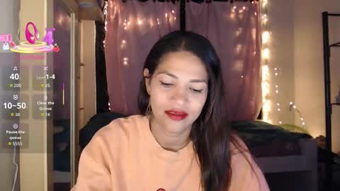 MAKENNAA online show from 9, 10, 2025