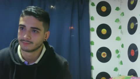 Makenzy darly online show from 6, 2, 2025