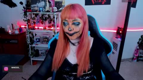 ...  ... online show from 10, 10, 2025