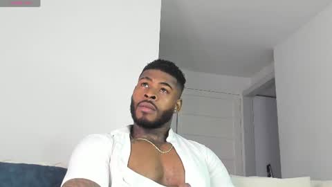 Snapshot of makonneen chatting on 11, 6, 2026 Makonnen online show from 11, 6, 2026