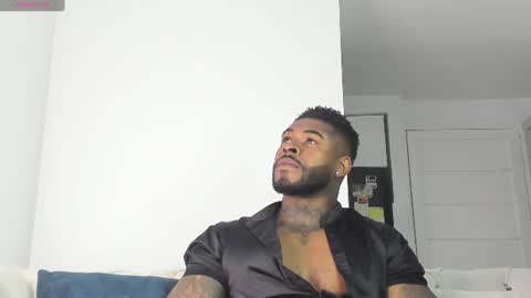 Snapshot of makonneen chatting on 17, 6, 2026 Makonnen online show from 17, 6, 2026