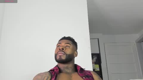 Snapshot of makonneen chatting on 25, 6, 2026 Makonnen online show from 25, 6, 2026