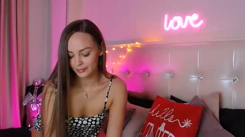 Lia  online show from 6, 1, 2026