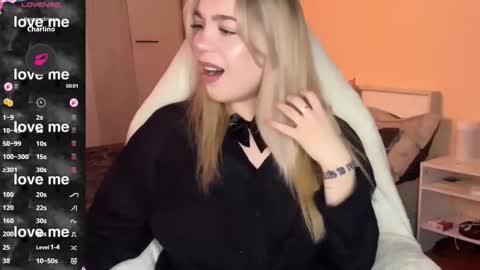 maksisisia online show from 26, 10, 2025