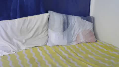 malaika_musa online show from 21, 9, 2025