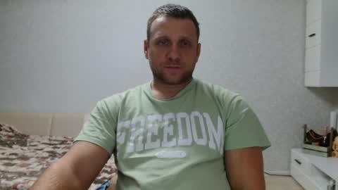 Snapshot of malchyshka chatting on 5, 12, 2024 malchyshka online show from 5, 12, 2024
