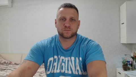 Snapshot of malchyshka chatting on 2, 1, 2025 malchyshka online show from 2, 1, 2025
