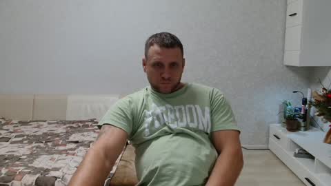 Snapshot of malchyshka chatting on 11, 1, 2025 malchyshka online show from 11, 1, 2025