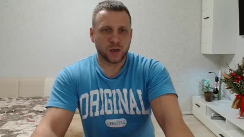 Snapshot of malchyshka chatting on 13, 1, 2025 malchyshka online show from 13, 1, 2025