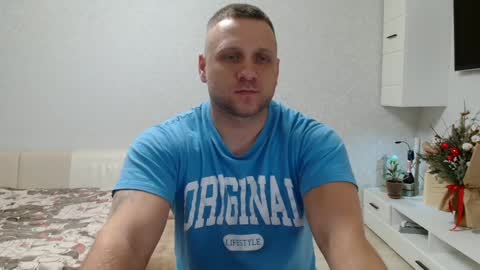 Snapshot of malchyshka chatting on 15, 1, 2025 malchyshka online show from 15, 1, 2025