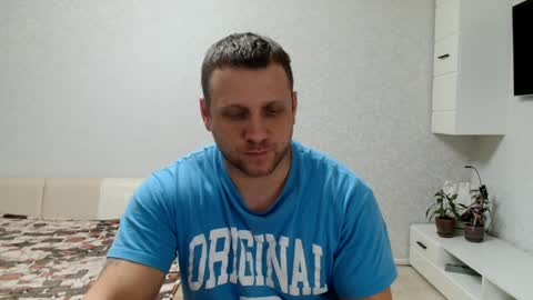 Snapshot of malchyshka chatting on 6, 2, 2025 malchyshka online show from 6, 2, 2025