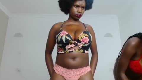 Snapshot of malia_baby chatting on 29, 6, 2026 malia online show from 29, 6, 2026