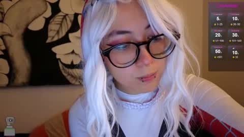 Snapshot of malicia_witch_ chatting on 23, 10, 2025 Mar Alicia Rosie v A L I C I A W I T C - Meg Cherie online show from 23, 10, 2025