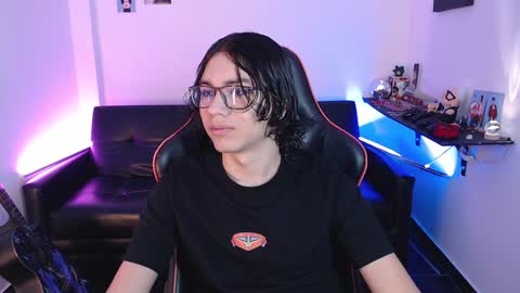 Snapshot of malik_harrison_ chatting on 26, 12, 2024 Malik online show from 26, 12, 2024