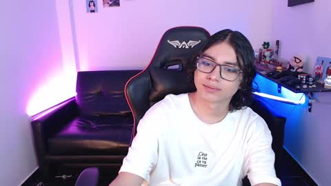 Snapshot of malik_harrison_ chatting on 10, 1, 2025 Malik online show from 10, 1, 2025