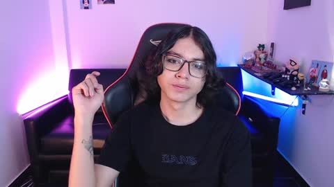 Snapshot of malik_harrison_ chatting on 28, 1, 2025 Malik online show from 28, 1, 2025