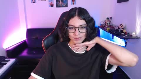 Snapshot of malik_harrison_ chatting on 13, 2, 2025 Malik online show from 13, 2, 2025