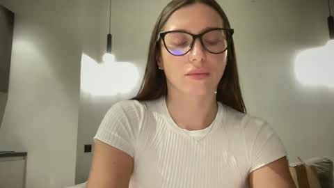 Snapshot of malina568708 chatting on 17, 12, 2024 malina568708 online show from 17, 12, 2024