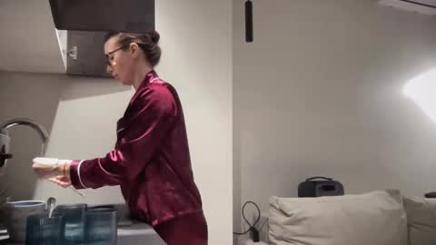 malina568708 online show from 15, 2, 2026