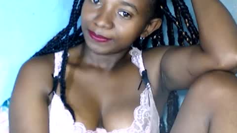 malinah01 online show from 11, 12, 2024